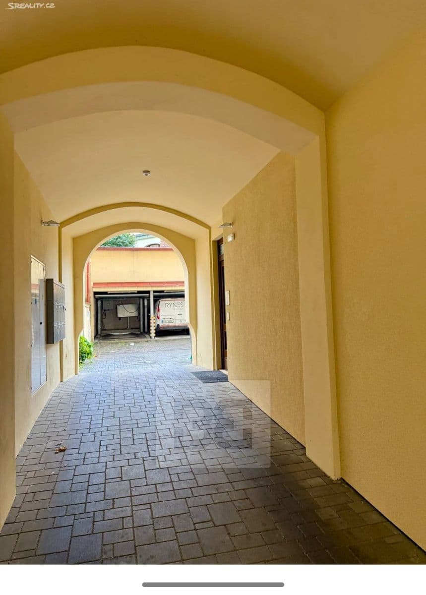 garage to rent, 12 m², Rybalkova, Prague, Prague garage to rent, 12 m², Rybalkova, Prague, Prague