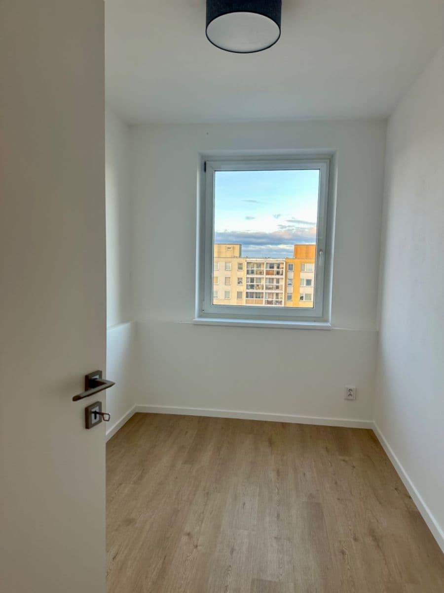 3 bedroom with open-plan kitchen flat for sale, 72 m², Pomořanská, Prague, Prague 3 bedroom with open-plan kitchen flat for sale, 72 m², Pomořanská, Prague, Prague