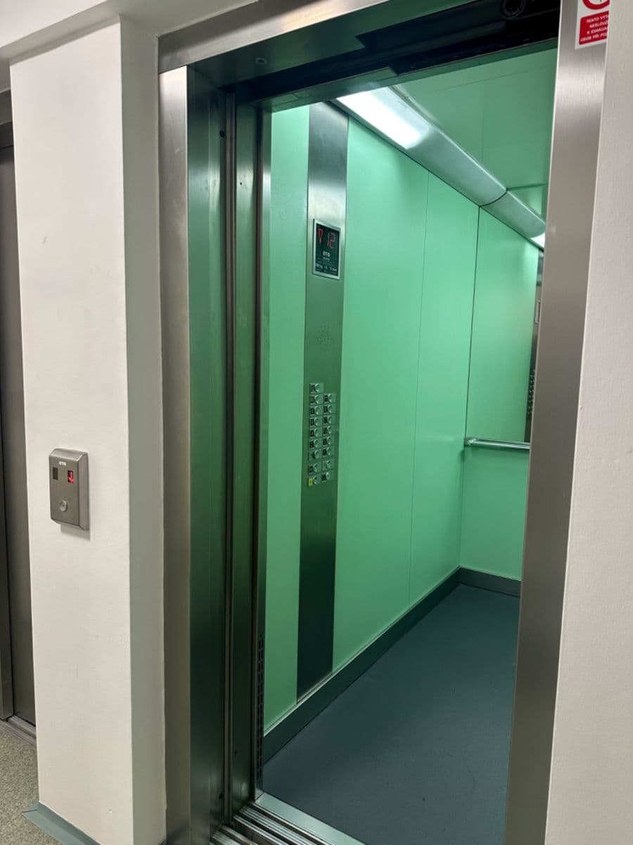 3 bedroom with open-plan kitchen flat for sale, 72 m², Pomořanská, Prague, Prague 3 bedroom with open-plan kitchen flat for sale, 72 m², Pomořanská, Prague, Prague