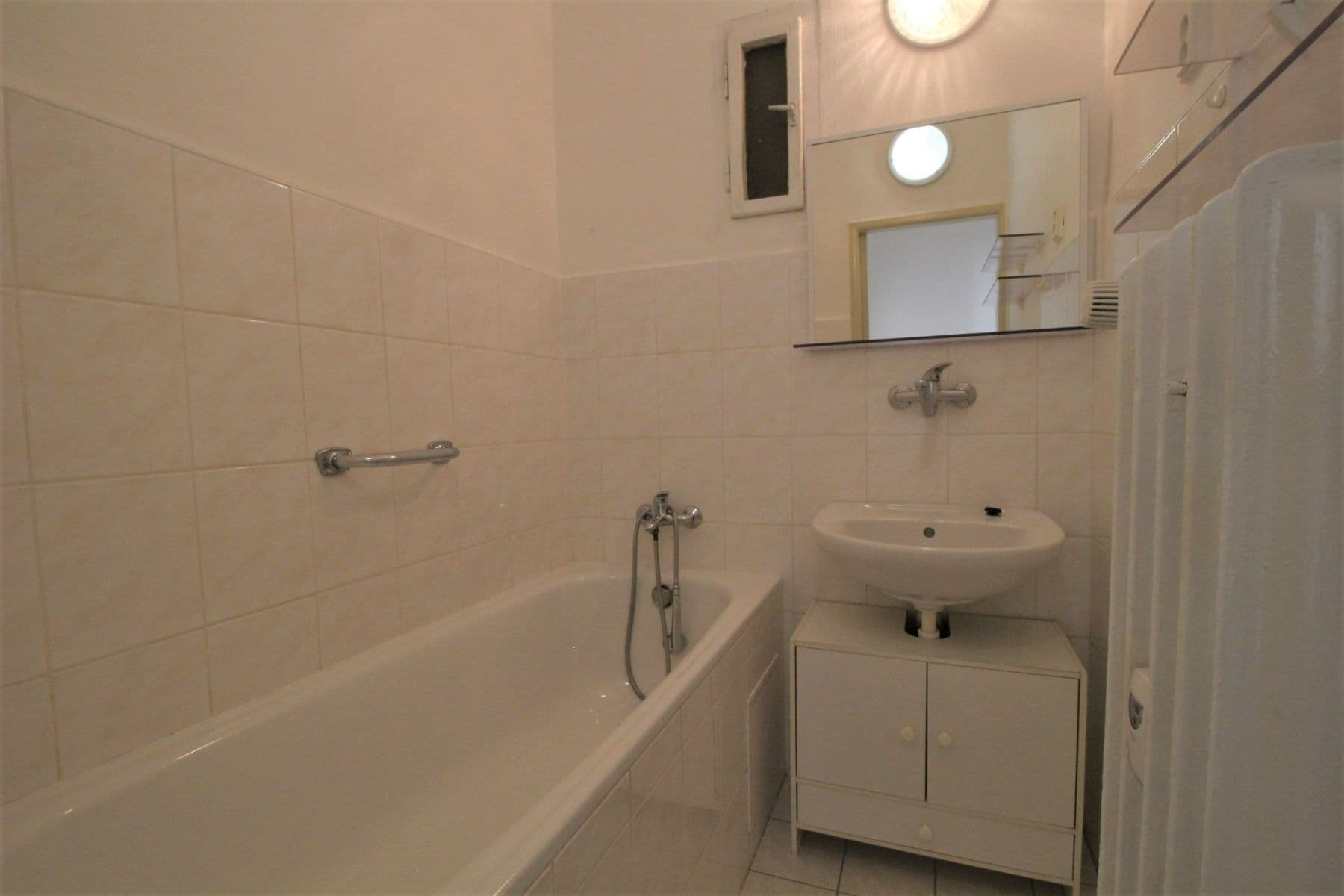 1 bedroom flat to rent, 43 m², náměstí 14. října, Prague, Prague 1 bedroom flat to rent, 43 m², náměstí 14. října, Prague, Prague