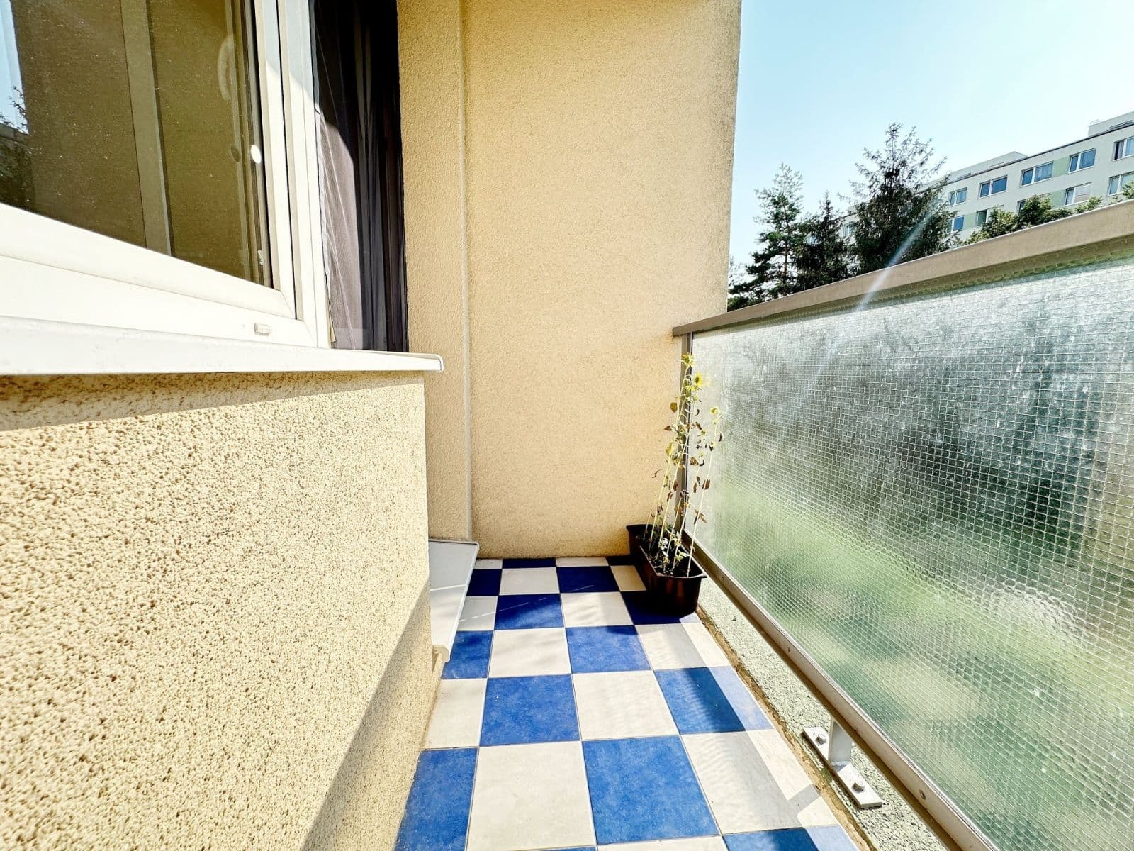 2 bedroom with open-plan kitchen flat to rent, 65 m², Hrudičkova, Prague, Prague 2 bedroom with open-plan kitchen flat to rent, 65 m², Hrudičkova, Prague, Prague