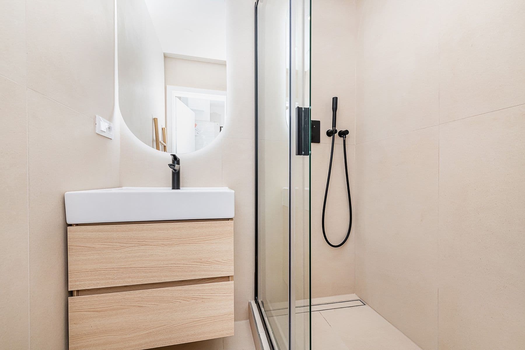 2 bedroom with open-plan kitchen flat to rent, 54 m², Púchovská, Prague, Prague 2 bedroom with open-plan kitchen flat to rent, 54 m², Púchovská, Prague, Prague