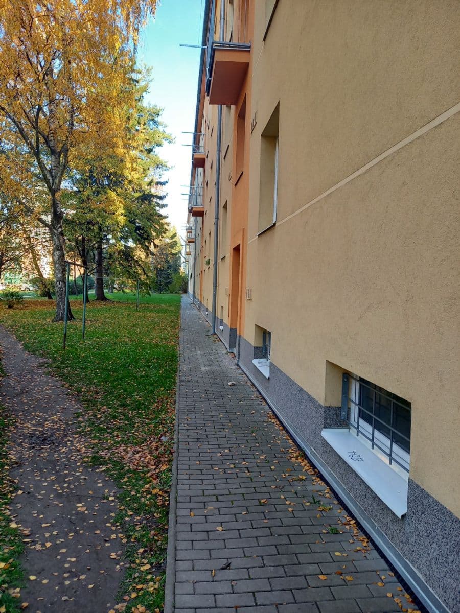 2 bedroom with open-plan kitchen flat to rent, 54 m², Púchovská, Prague, Prague 2 bedroom with open-plan kitchen flat to rent, 54 m², Púchovská, Prague, Prague