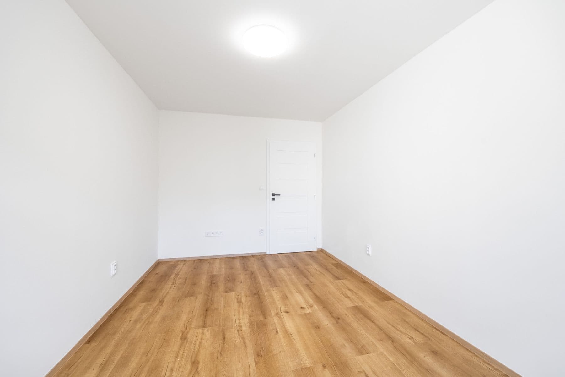 2 bedroom with open-plan kitchen flat for sale, 64 m², Machkova, Prague, Prague 2 bedroom with open-plan kitchen flat for sale, 64 m², Machkova, Prague, Prague