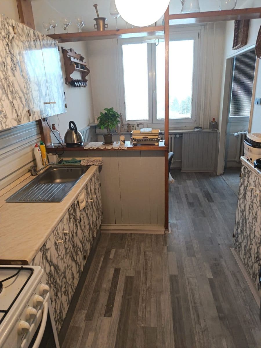 2 bedroom flat to rent, 59 m², Choceradská, Prague, Prague 2 bedroom flat to rent, 59 m², Choceradská, Prague, Prague