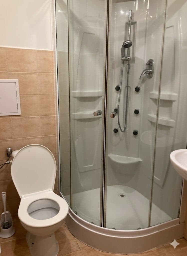 Studio flat to rent, 30 m², Sevastopolská, Kladno, Středočeský Region Studio flat to rent, 30 m², Sevastopolská, Kladno, Středočeský Region