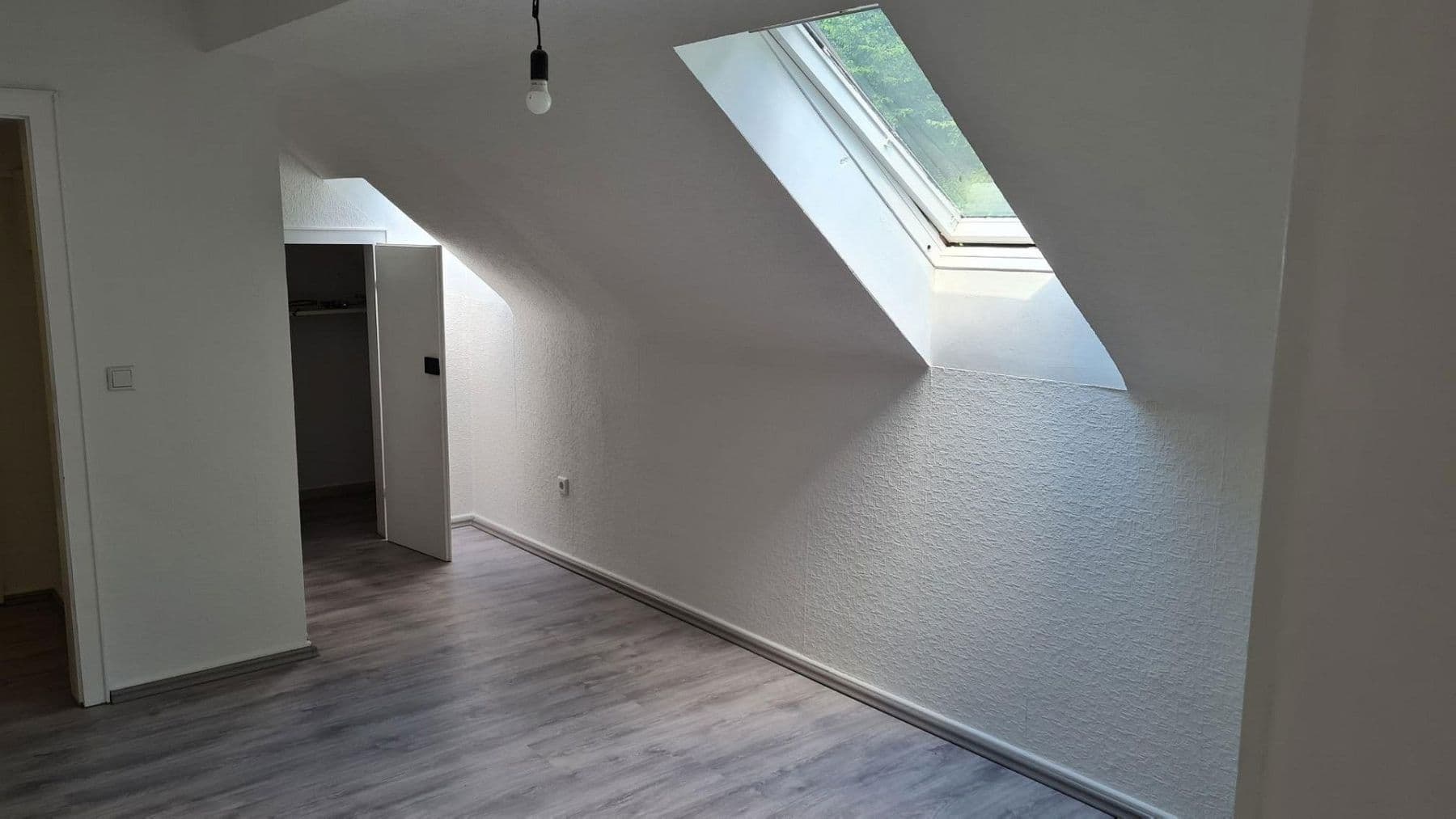 2 bedroom flat to rent, 28 m², Hatzenbecker Str. 85, Wuppertal, North Rhine-Westphalia 2 bedroom flat to rent, 28 m², Hatzenbecker Str. 85, Wuppertal, North Rhine-Westphalia