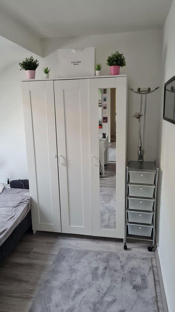 2 bedroom flat to rent, 28 m², Hatzenbecker Str. 85, Wuppertal, North Rhine-Westphalia 2 bedroom flat to rent, 28 m², Hatzenbecker Str. 85, Wuppertal, North Rhine-Westphalia