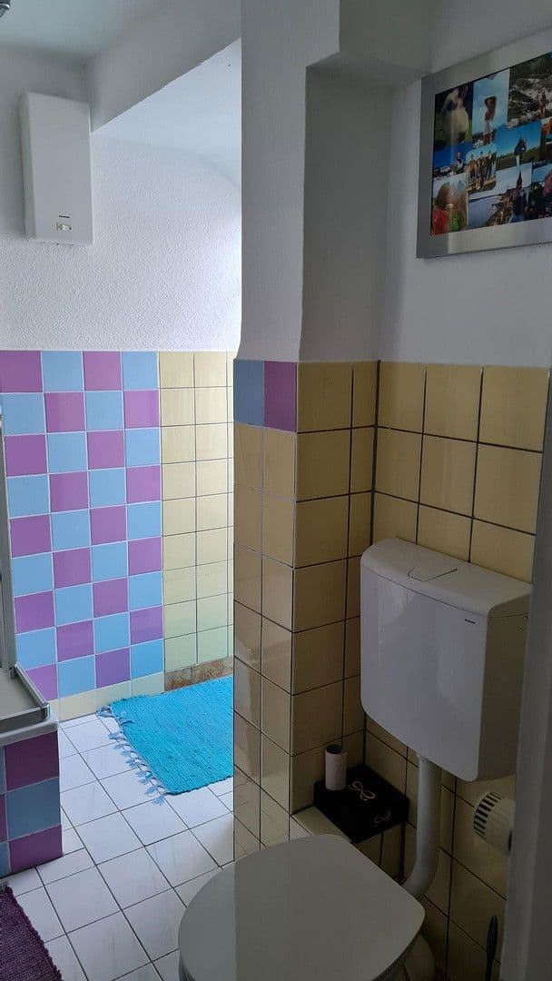 2 bedroom flat to rent, 28 m², Hatzenbecker Str. 85, Wuppertal, North Rhine-Westphalia 2 bedroom flat to rent, 28 m², Hatzenbecker Str. 85, Wuppertal, North Rhine-Westphalia