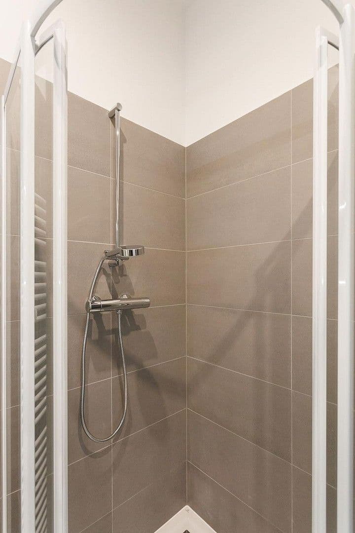 2 bedroom flat to rent, 72 m², Bräuhausgasse 8, Wien, Vienna 2 bedroom flat to rent, 72 m², Bräuhausgasse 8, Wien, Vienna