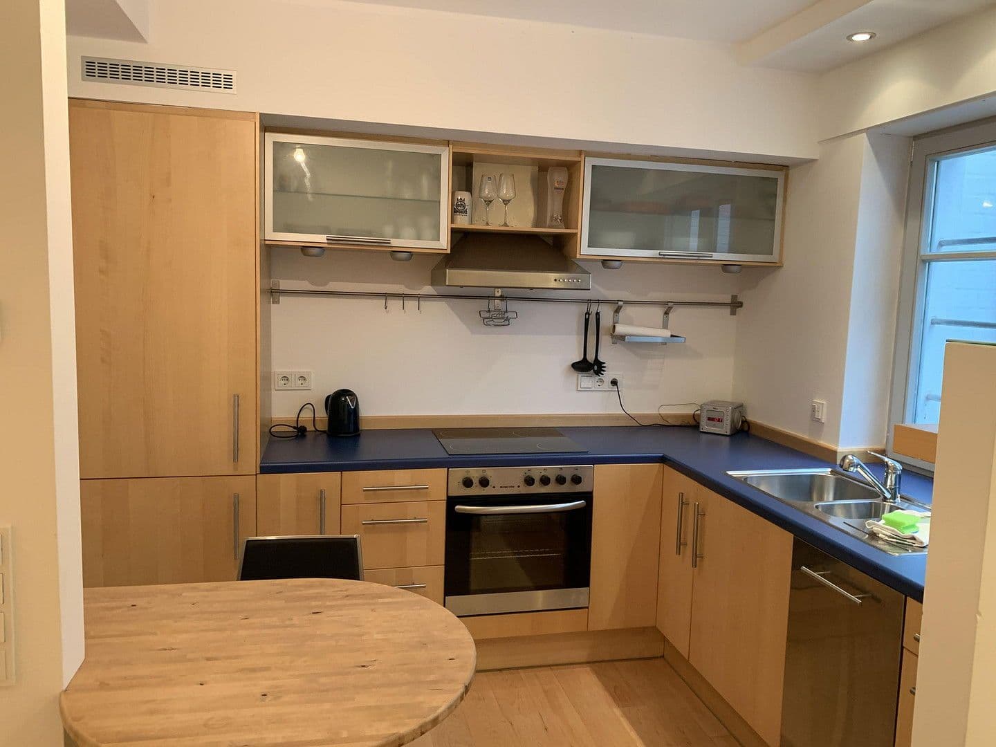 Studio flat to rent, 65 m², Köln, North Rhine-Westphalia Studio flat to rent, 65 m², Köln, North Rhine-Westphalia