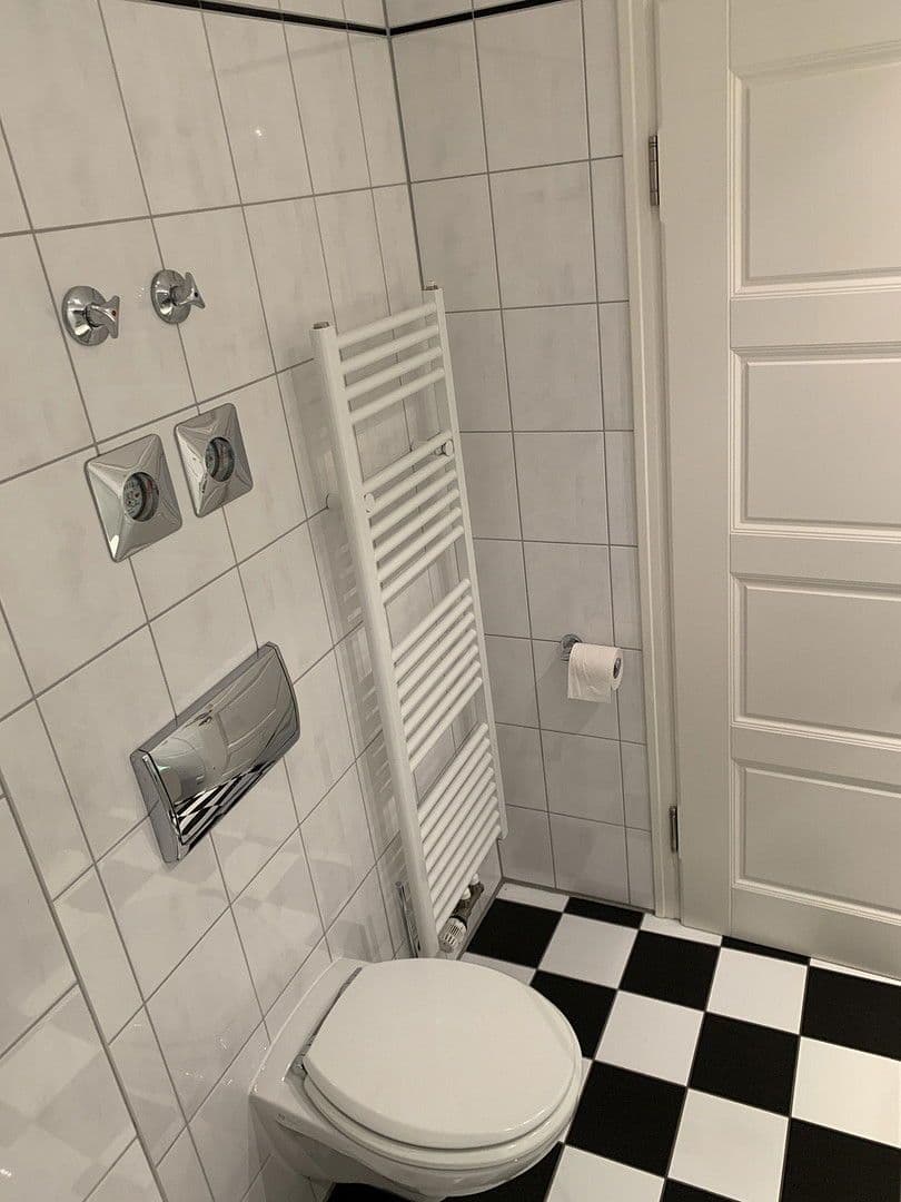 Studio flat to rent, 65 m², Köln, North Rhine-Westphalia Studio flat to rent, 65 m², Köln, North Rhine-Westphalia