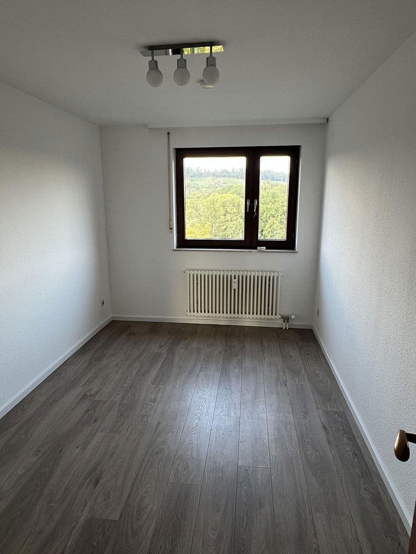 3 bedroom with open-plan kitchen flat for sale, 119 m², Weilimdorf, Baden-Württemberg 3 bedroom with open-plan kitchen flat for sale, 119 m², Weilimdorf, Baden-Württemberg