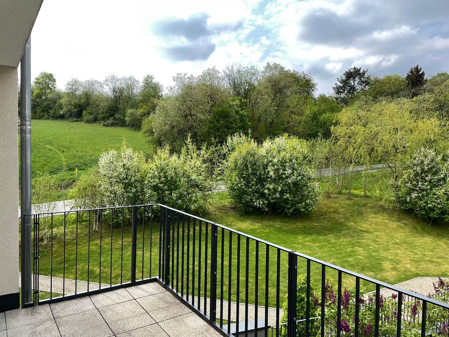 1 bedroom with open-plan kitchen flat to rent, 75 m², Wiesbaden Naurod, Hesse 1 bedroom with open-plan kitchen flat to rent, 75 m², Wiesbaden Naurod, Hesse