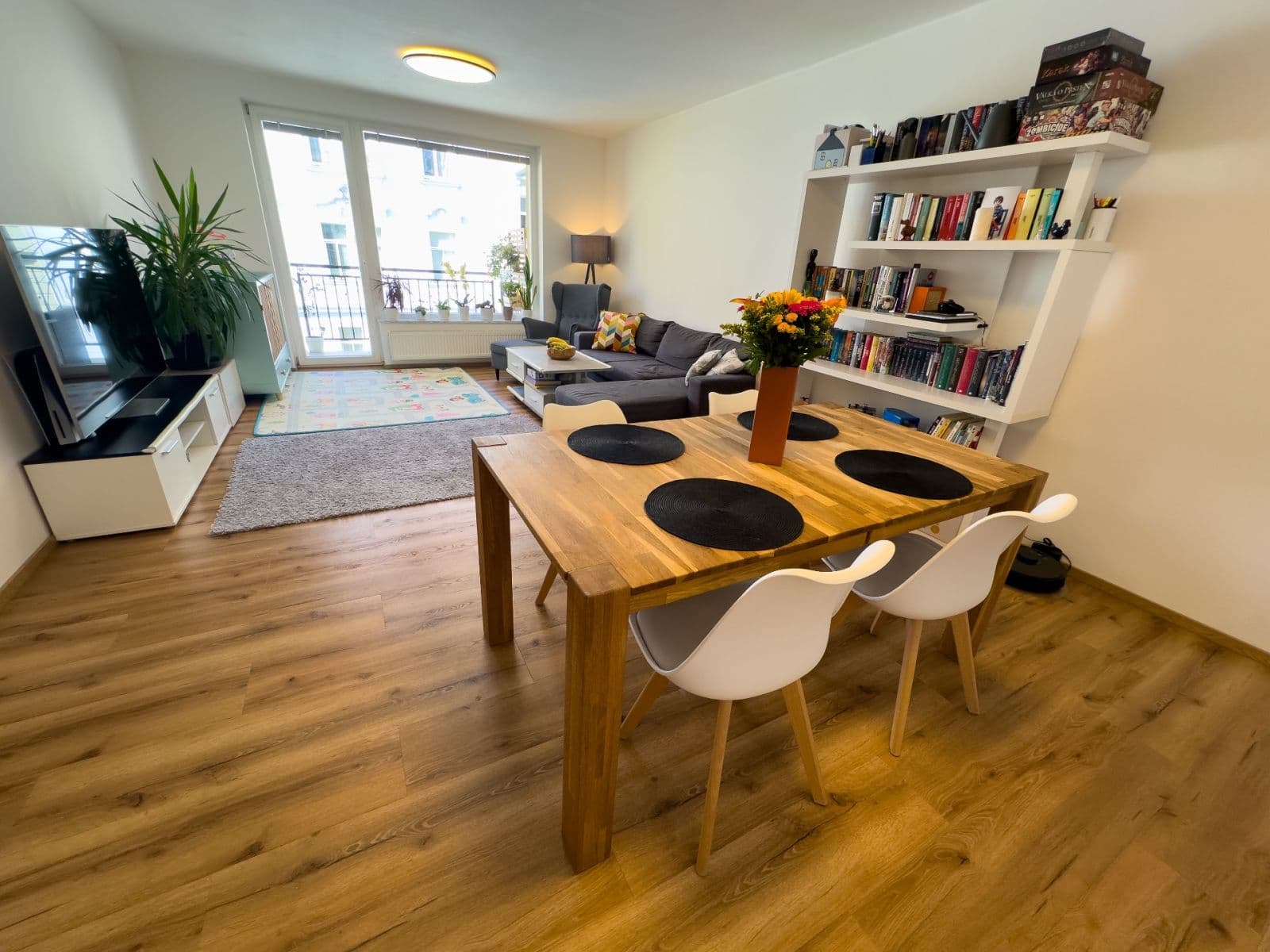 2 bedroom with open-plan kitchen flat for sale, 87 m², Lindnerova, Prague, Prague 2 bedroom with open-plan kitchen flat for sale, 87 m², Lindnerova, Prague, Prague