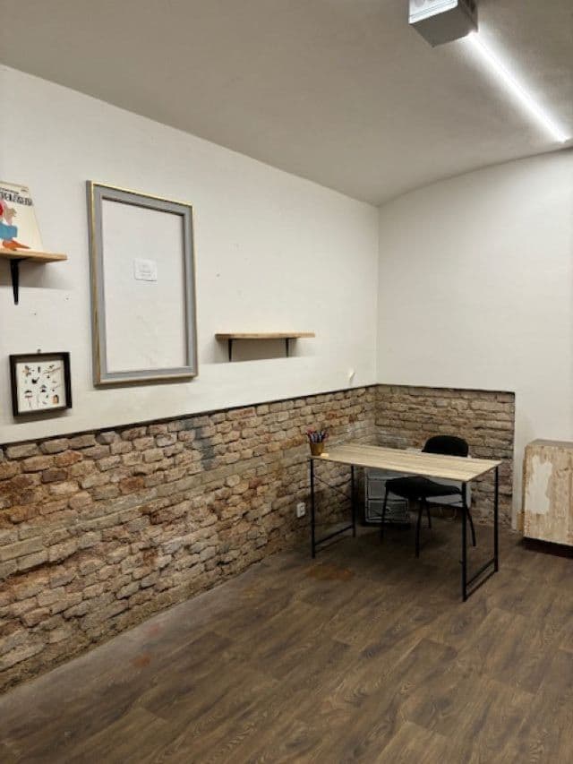 non-residential property to rent, 43 m², Schodová, Brno, Jihomoravský Region non-residential property to rent, 43 m², Schodová, Brno, Jihomoravský Region