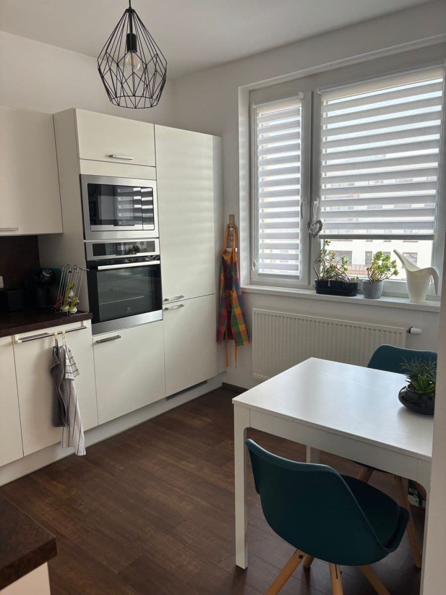 1 bedroom with open-plan kitchen flat to rent, 55 m², Honzíkova, Prague, Prague 1 bedroom with open-plan kitchen flat to rent, 55 m², Honzíkova, Prague, Prague