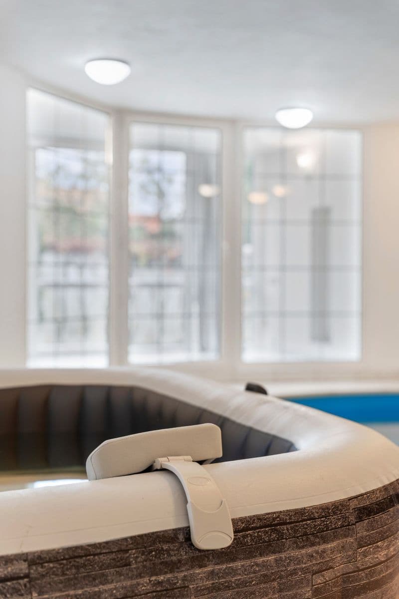 flat to rent, 750 m², Karla Tomáše, Prague, Prague flat to rent, 750 m², Karla Tomáše, Prague, Prague