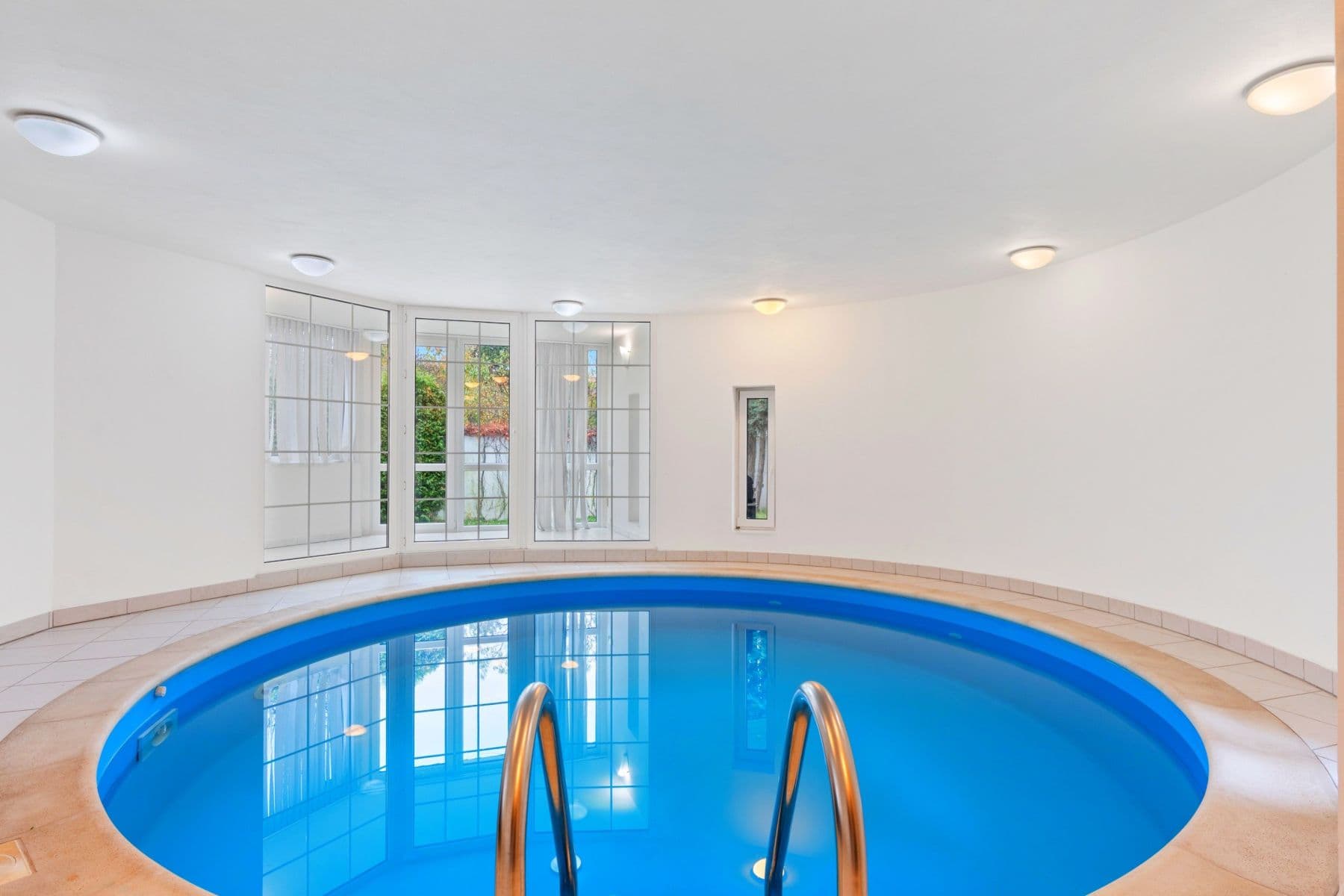 flat to rent, 750 m², Karla Tomáše, Prague, Prague flat to rent, 750 m², Karla Tomáše, Prague, Prague