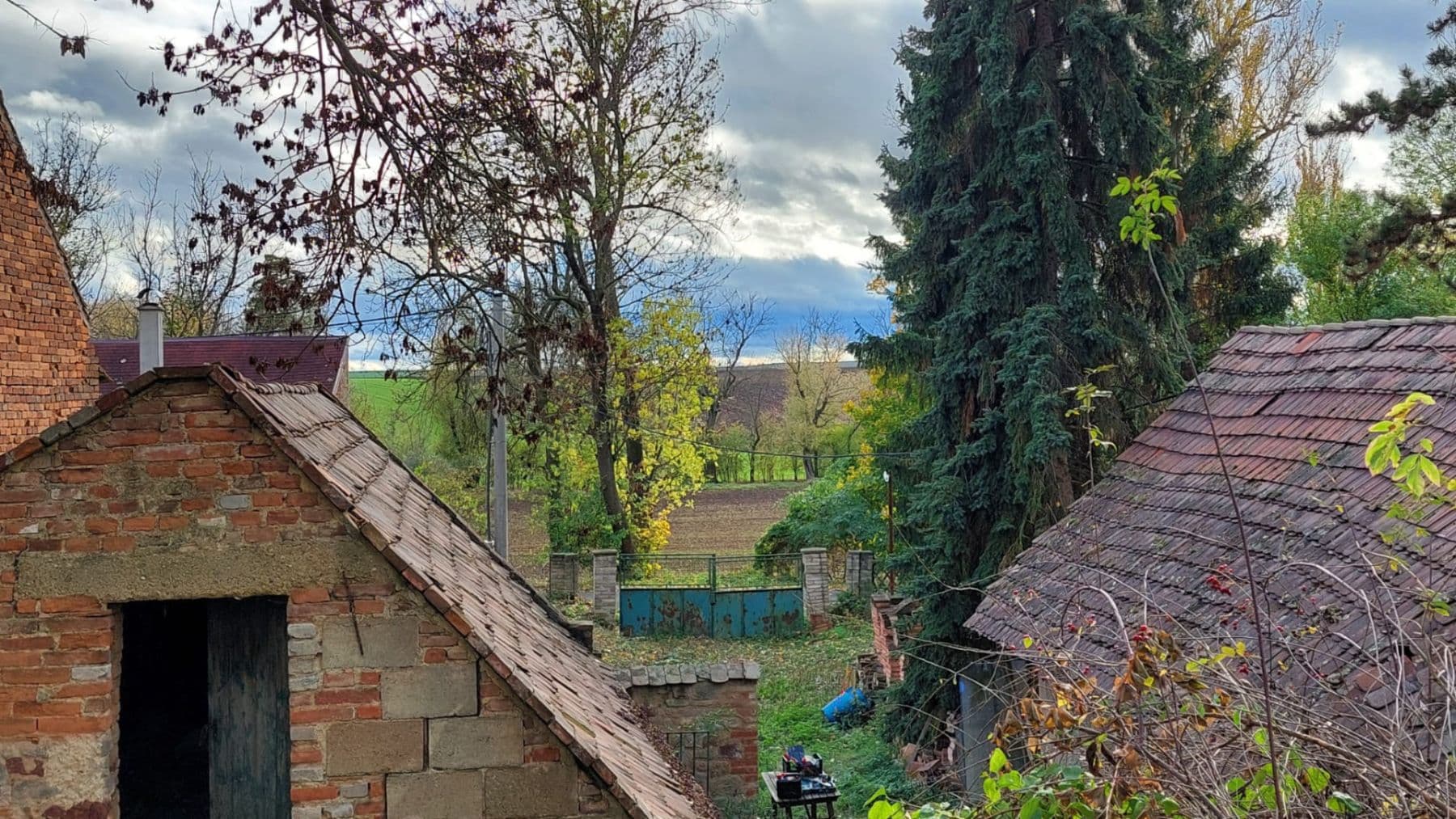 plot for sale, 1,090 m², Černuc, Středočeský Region plot for sale, 1,090 m², Černuc, Středočeský Region