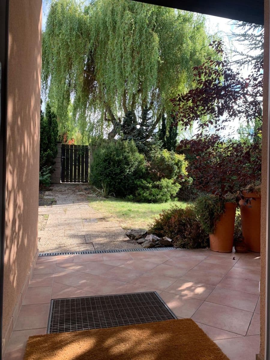 house to rent, 280 m², Keltská, Statenice, Středočeský Region house to rent, 280 m², Keltská, Statenice, Středočeský Region