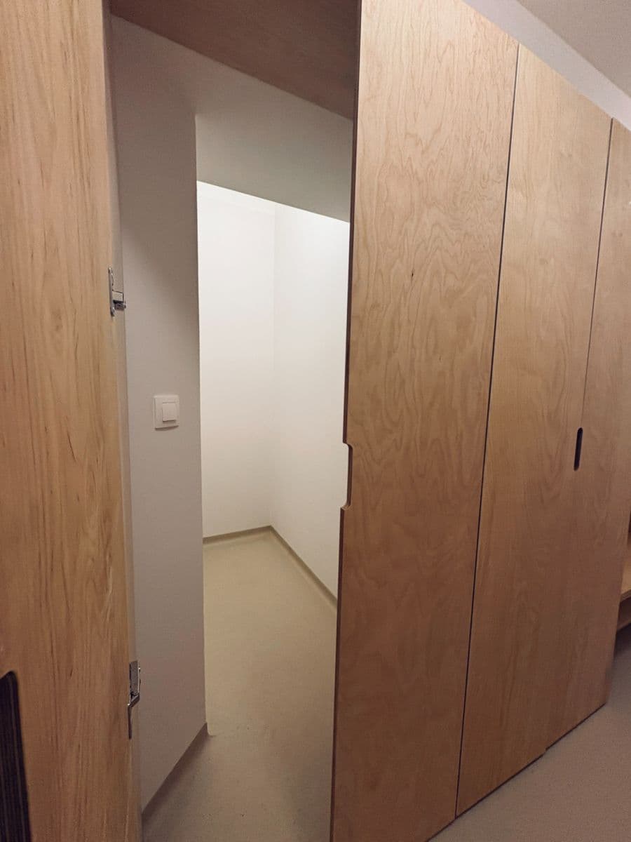 2 bedroom with open-plan kitchen flat for sale, 72 m², Šternberkova, Prague, Prague 2 bedroom with open-plan kitchen flat for sale, 72 m², Šternberkova, Prague, Prague