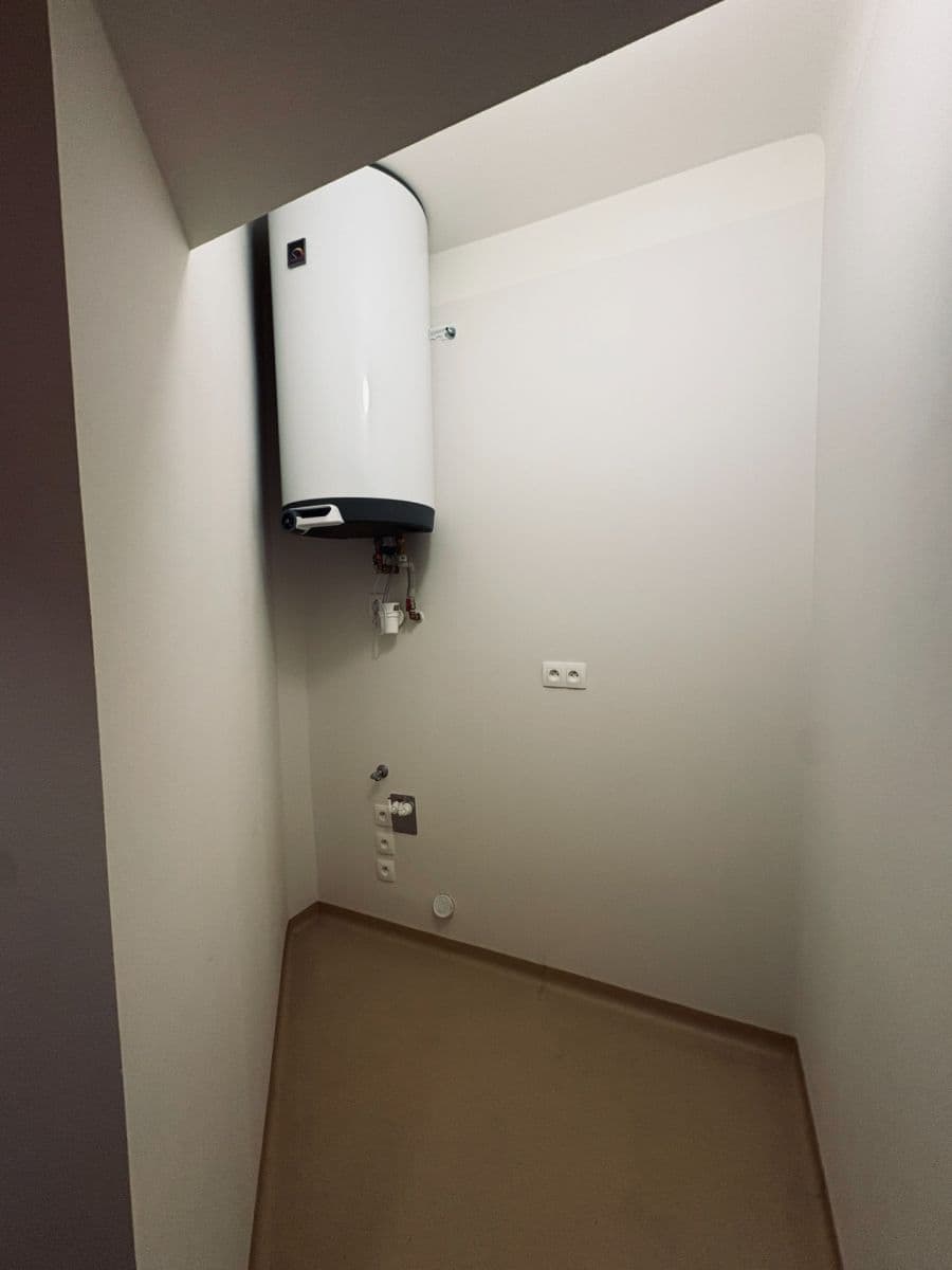 2 bedroom with open-plan kitchen flat for sale, 72 m², Šternberkova, Prague, Prague 2 bedroom with open-plan kitchen flat for sale, 72 m², Šternberkova, Prague, Prague