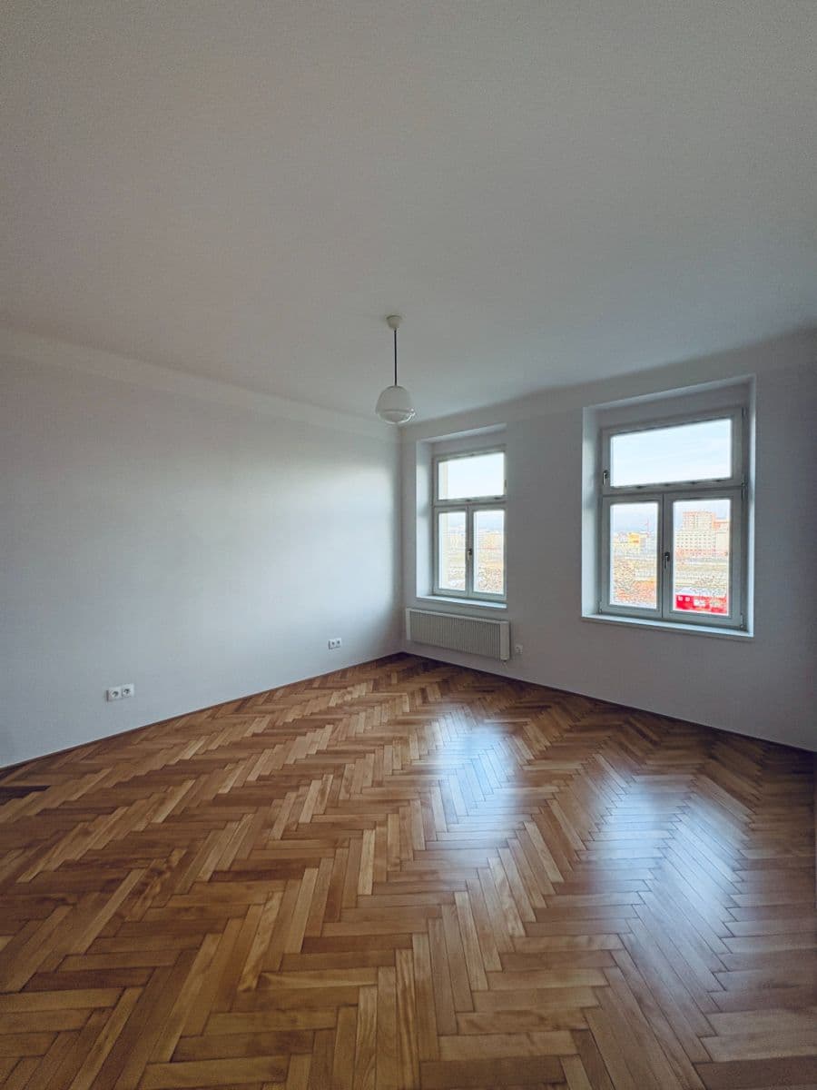 2 bedroom with open-plan kitchen flat for sale, 72 m², Šternberkova, Prague, Prague 2 bedroom with open-plan kitchen flat for sale, 72 m², Šternberkova, Prague, Prague