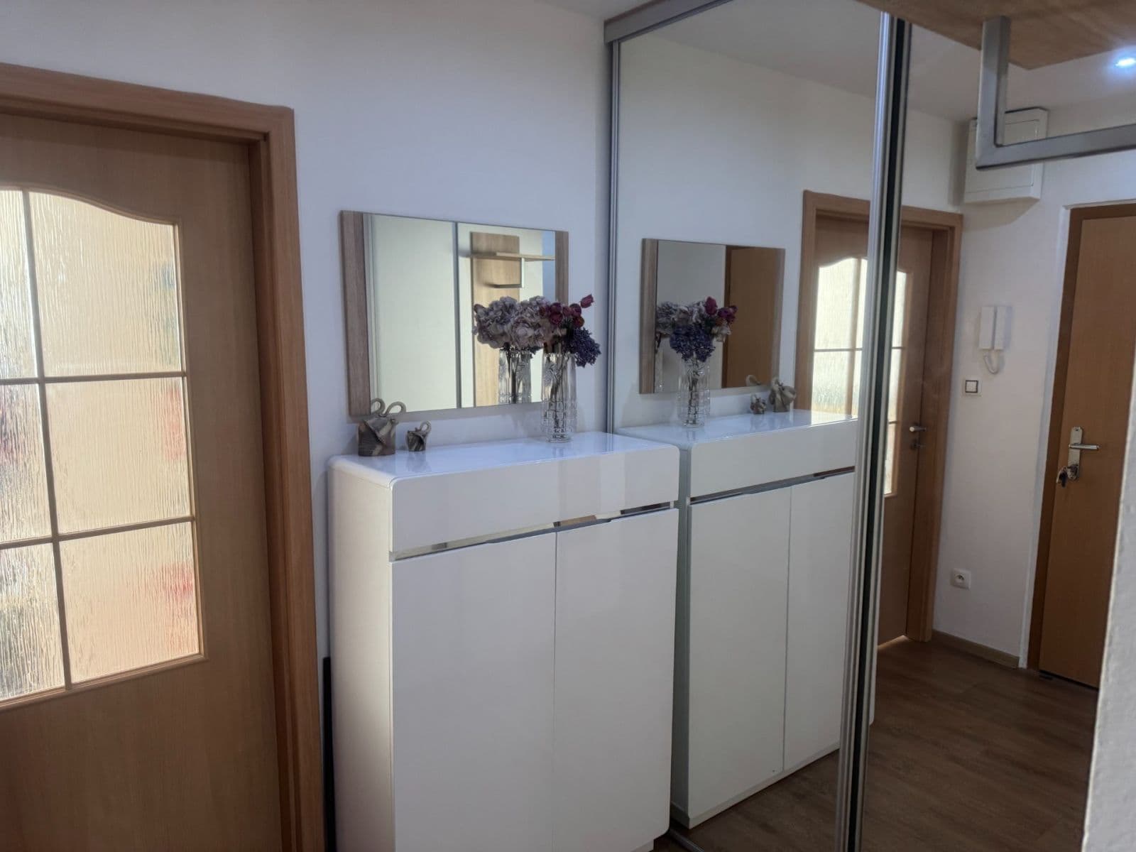 2 bedroom with open-plan kitchen flat for sale, 89 m², Bellušova, Prague, Prague 2 bedroom with open-plan kitchen flat for sale, 89 m², Bellušova, Prague, Prague