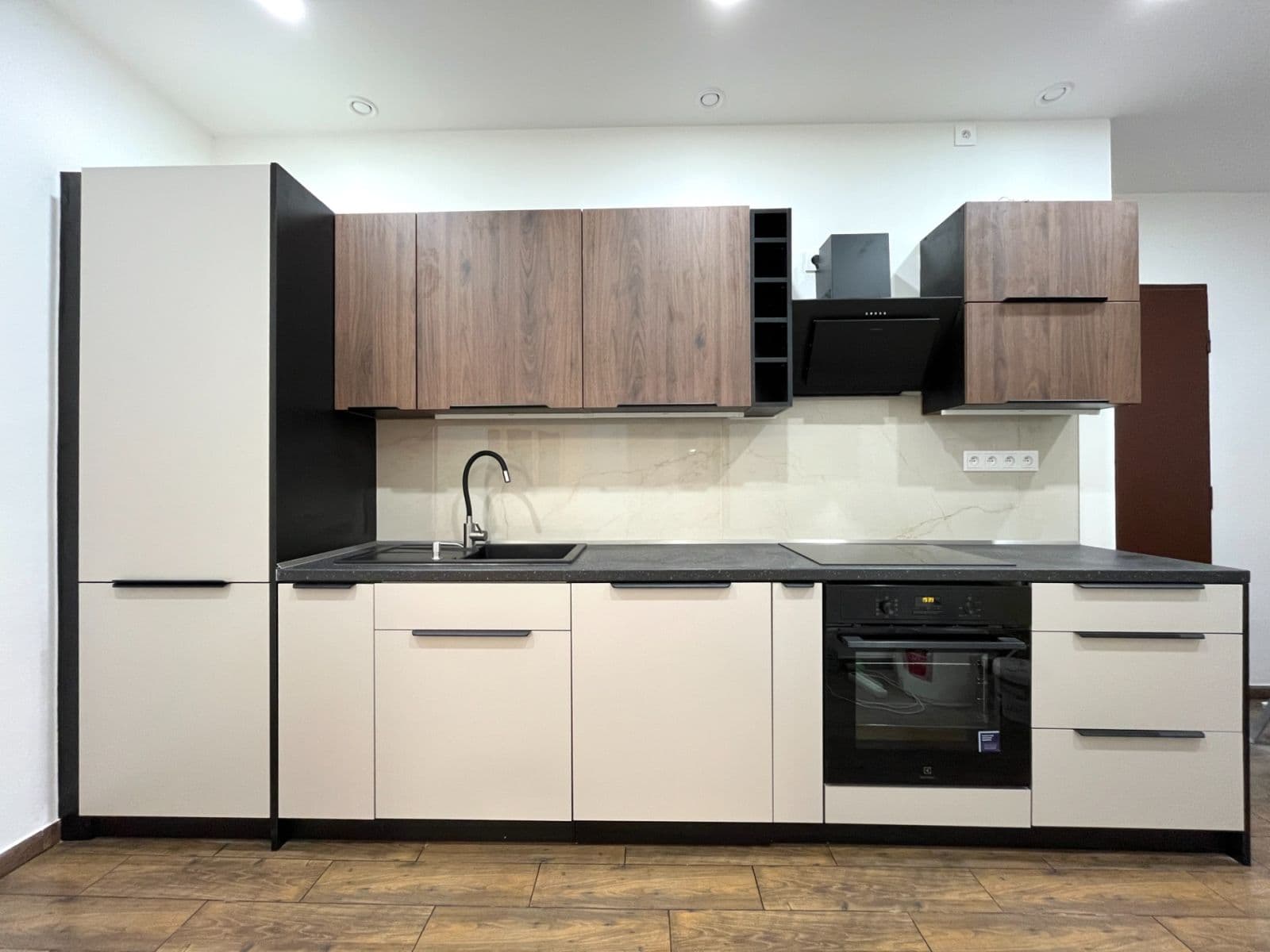 3 bedroom flat to rent, 69 m², Na Pankráci, Prague, Prague 3 bedroom flat to rent, 69 m², Na Pankráci, Prague, Prague