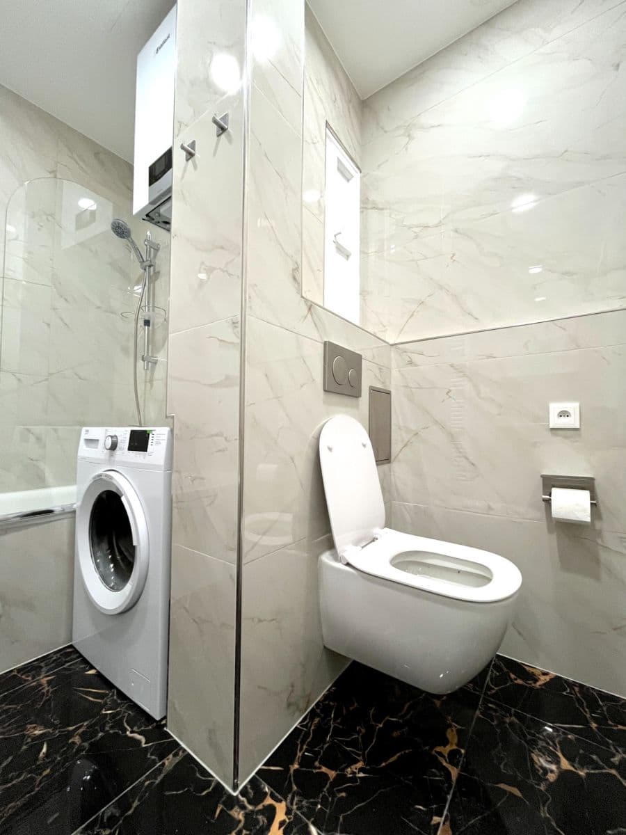 3 bedroom flat to rent, 69 m², Na Pankráci, Prague, Prague 3 bedroom flat to rent, 69 m², Na Pankráci, Prague, Prague