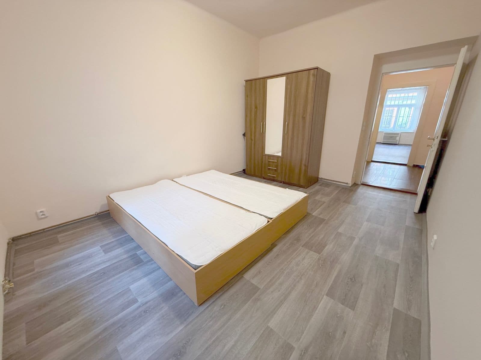 1 bedroom with open-plan kitchen flat to rent, 46 m², Magistrů, Prague, Prague 1 bedroom with open-plan kitchen flat to rent, 46 m², Magistrů, Prague, Prague