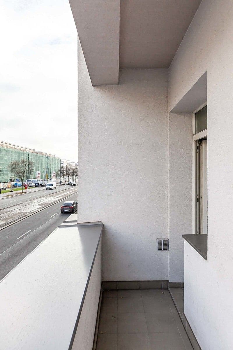 1 bedroom with open-plan kitchen flat for sale, 56 m², Jana Želivského, Prague, Prague 1 bedroom with open-plan kitchen flat for sale, 56 m², Jana Želivského, Prague, Prague