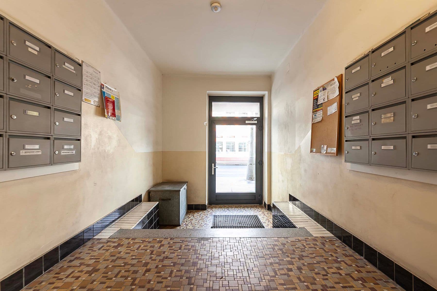 1 bedroom with open-plan kitchen flat for sale, 56 m², Jana Želivského, Prague, Prague 1 bedroom with open-plan kitchen flat for sale, 56 m², Jana Želivského, Prague, Prague