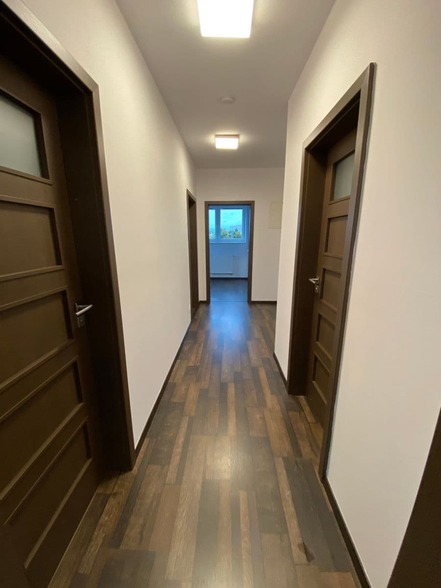 2 bedroom with open-plan kitchen flat to rent, 64 m², U Pivovaru, Benešov, Středočeský Region 2 bedroom with open-plan kitchen flat to rent, 64 m², U Pivovaru, Benešov, Středočeský Region