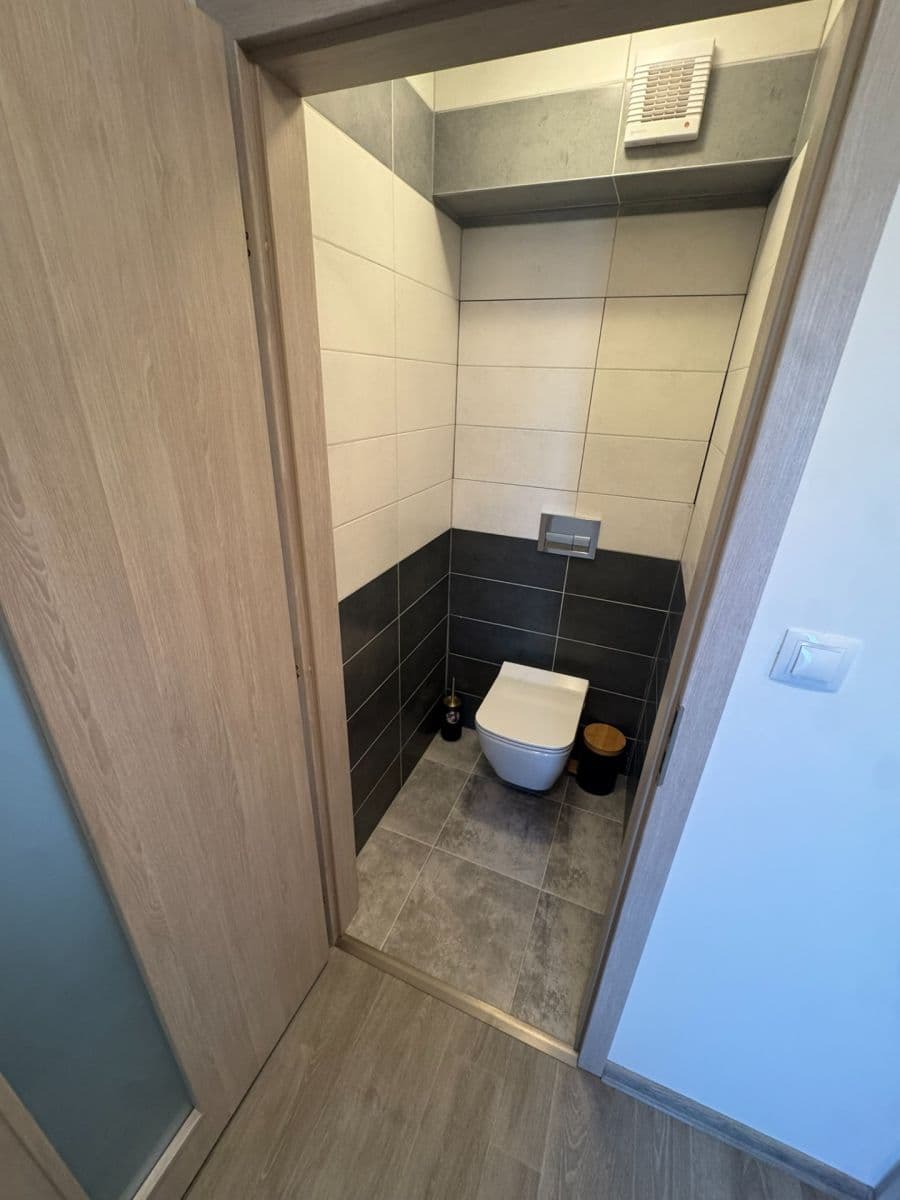 3 bedroom flat to rent, 66 m², Sokolovská, Plzeň, Plzeňský Region 3 bedroom flat to rent, 66 m², Sokolovská, Plzeň, Plzeňský Region