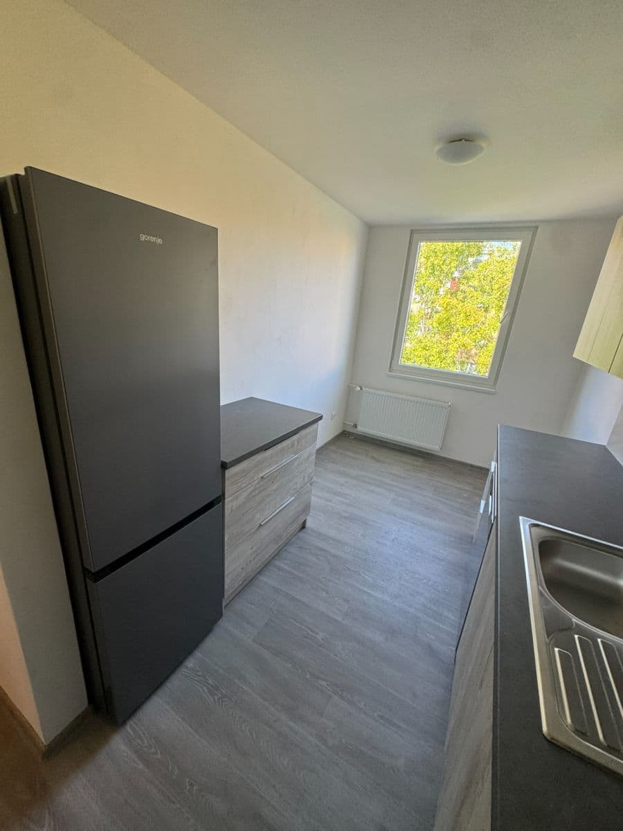 3 bedroom flat to rent, 66 m², Sokolovská, Plzeň, Plzeňský Region 3 bedroom flat to rent, 66 m², Sokolovská, Plzeň, Plzeňský Region