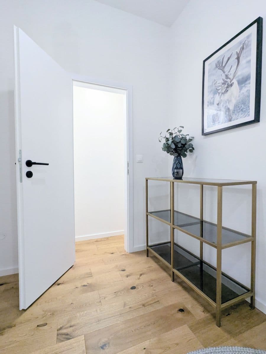 1 bedroom with open-plan kitchen flat for sale, 60 m², Petrohradská, Prague, Prague 1 bedroom with open-plan kitchen flat for sale, 60 m², Petrohradská, Prague, Prague