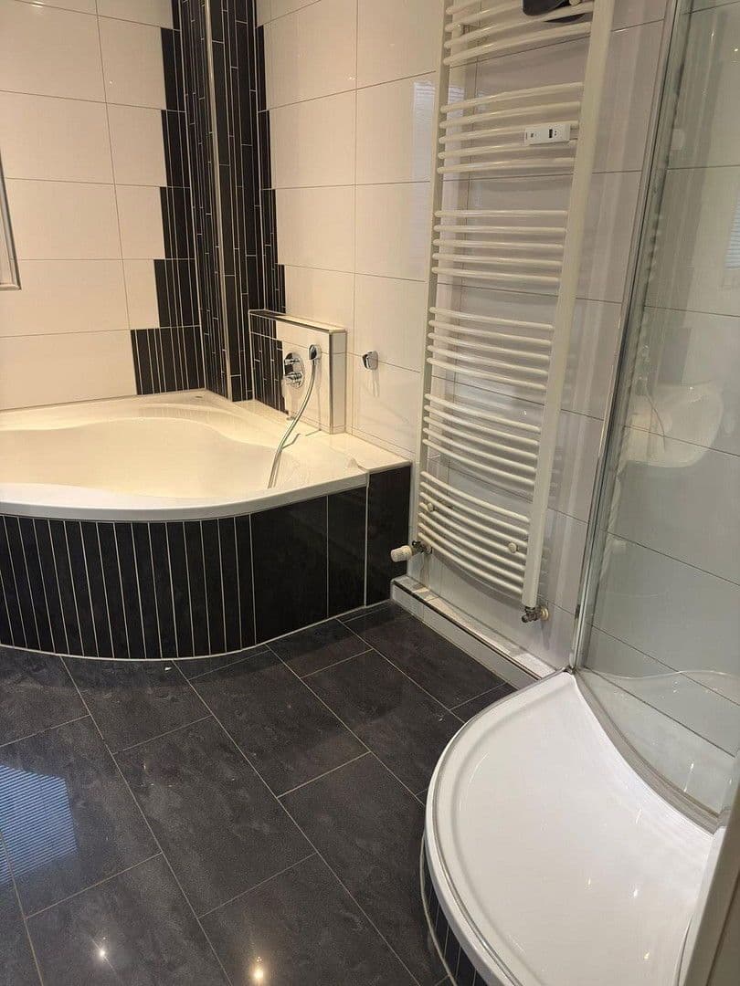 4 bedroom flat for sale, 104 m², Filderstadt, Baden-Württemberg 4 bedroom flat for sale, 104 m², Filderstadt, Baden-Württemberg