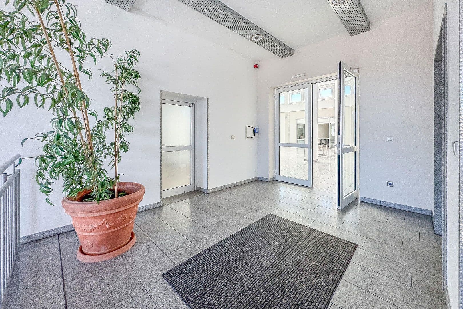 non-residential property to rent, 390 m², Witten, North Rhine-Westphalia non-residential property to rent, 390 m², Witten, North Rhine-Westphalia