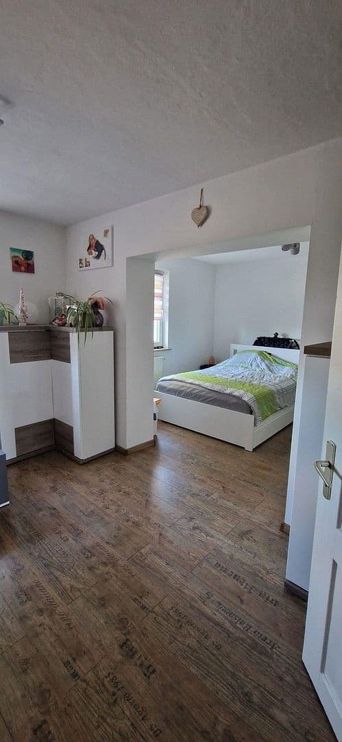 2 bedroom with open-plan kitchen flat to rent, 63 m², Werner-von-Siemesn-Str. 7, Bad Rodach, Bavaria 2 bedroom with open-plan kitchen flat to rent, 63 m², Werner-von-Siemesn-Str. 7, Bad Rodach, Bavaria