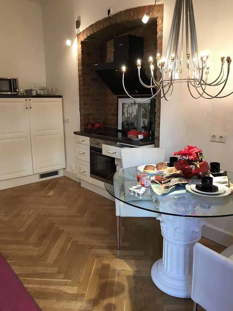 3 bedroom flat to rent, 100 m², Luisenstraße 5, Wiesbaden, Hesse 3 bedroom flat to rent, 100 m², Luisenstraße 5, Wiesbaden, Hesse