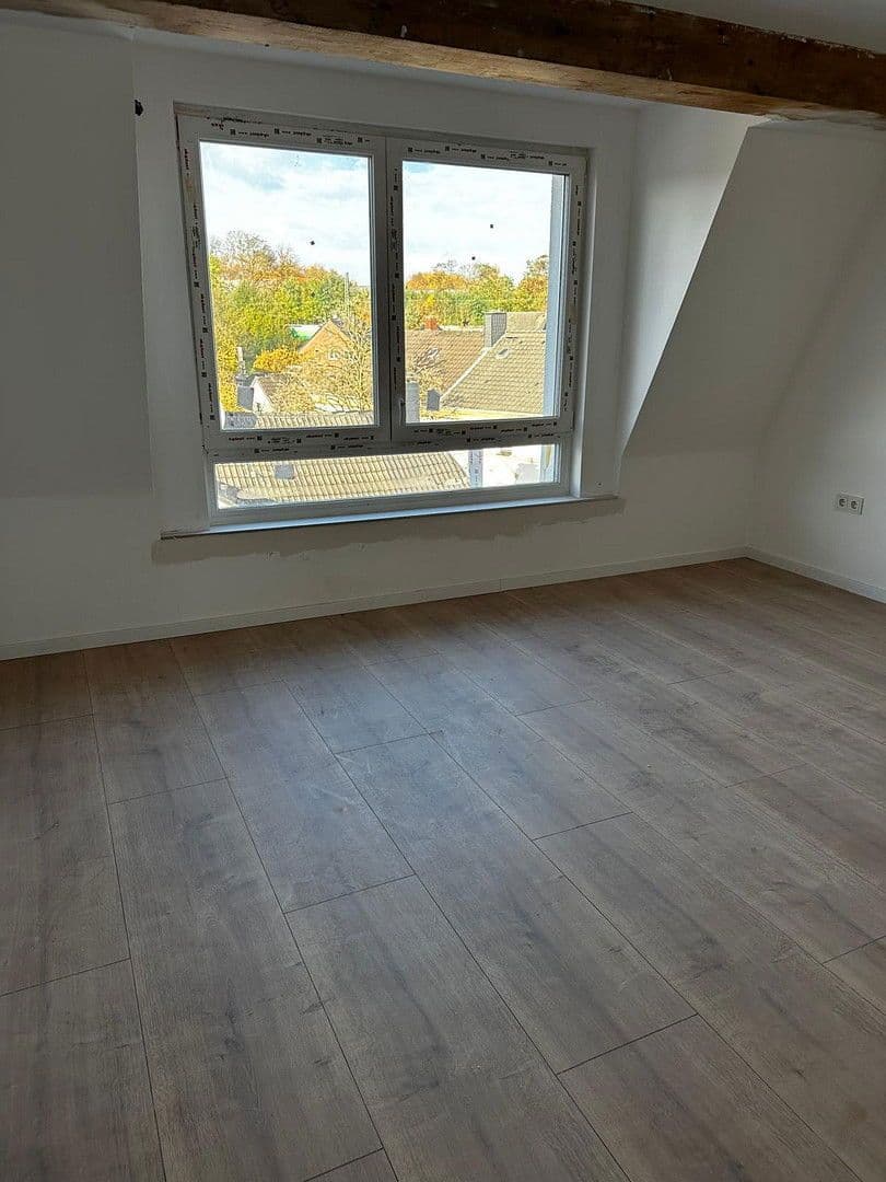 1 bedroom with open-plan kitchen flat to rent, 78 m², Essen, North Rhine-Westphalia 1 bedroom with open-plan kitchen flat to rent, 78 m², Essen, North Rhine-Westphalia