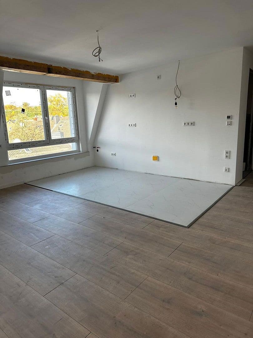 1 bedroom with open-plan kitchen flat to rent, 78 m², Essen, North Rhine-Westphalia 1 bedroom with open-plan kitchen flat to rent, 78 m², Essen, North Rhine-Westphalia