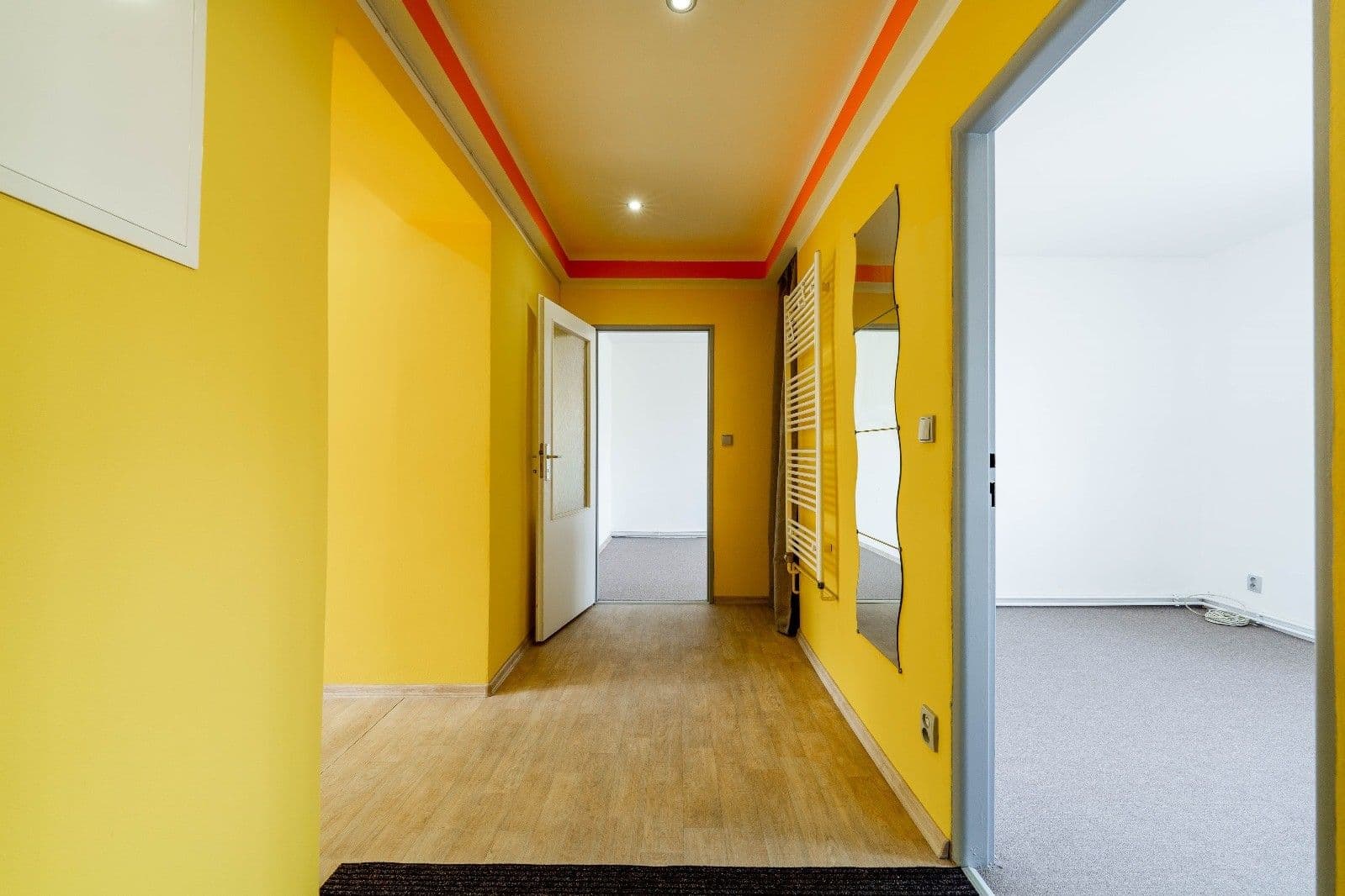 2 bedroom with open-plan kitchen flat to rent, 74 m², Kácov, Středočeský Region 2 bedroom with open-plan kitchen flat to rent, 74 m², Kácov, Středočeský Region