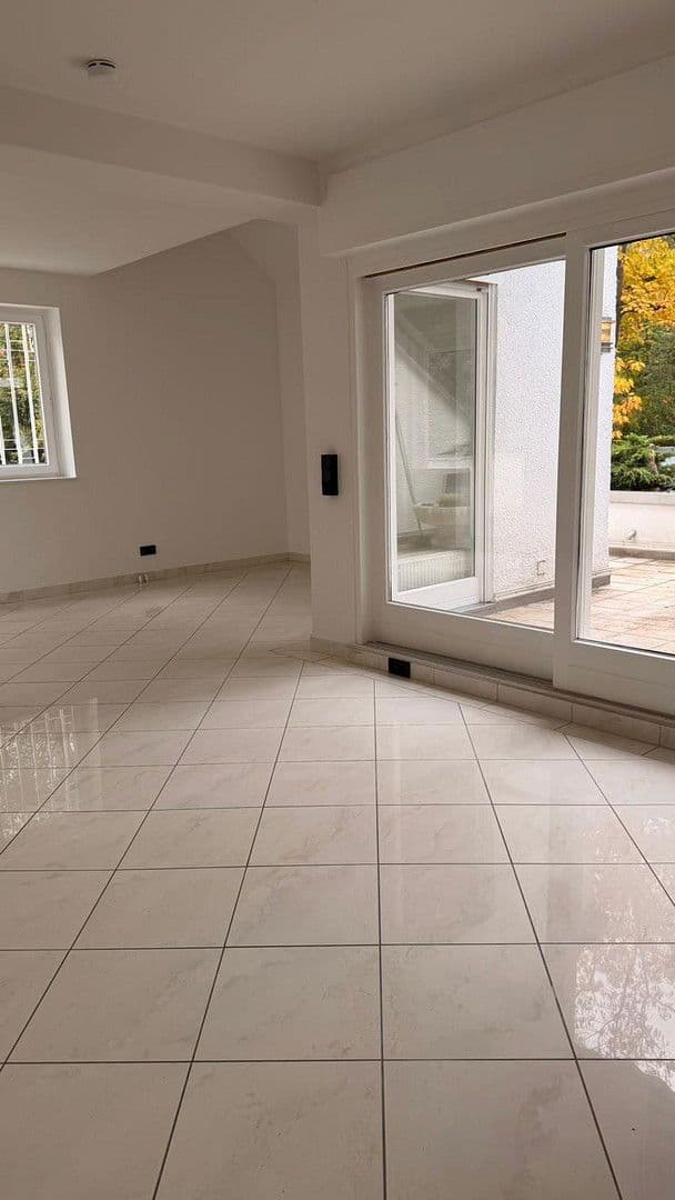 3 bedroom flat to rent, 121 m², Berlin, Berlin 3 bedroom flat to rent, 121 m², Berlin, Berlin