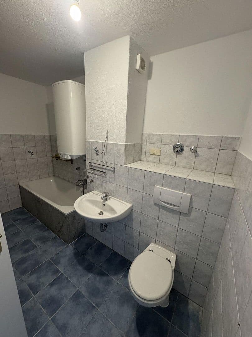 3 bedroom flat to rent, 100 m², Ludwigstraße 72, Wald-Michelbach, Hesse 3 bedroom flat to rent, 100 m², Ludwigstraße 72, Wald-Michelbach, Hesse