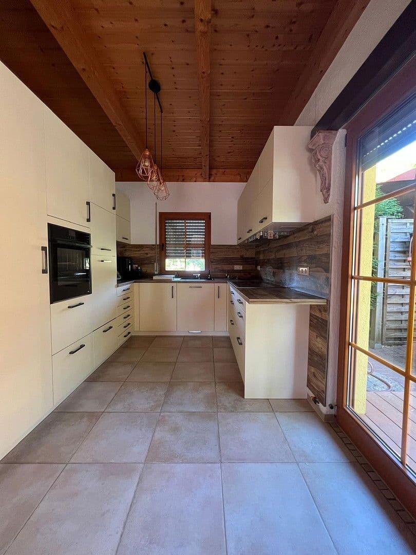 house for sale, 191 m², Kraichtal, Baden-Württemberg house for sale, 191 m², Kraichtal, Baden-Württemberg