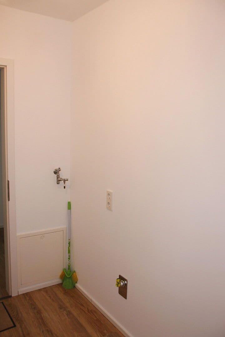 4 bedroom flat to rent, 143 m², Siegfeldstr. 1c, Hennef (Sieg), North Rhine-Westphalia 4 bedroom flat to rent, 143 m², Siegfeldstr. 1c, Hennef (Sieg), North Rhine-Westphalia