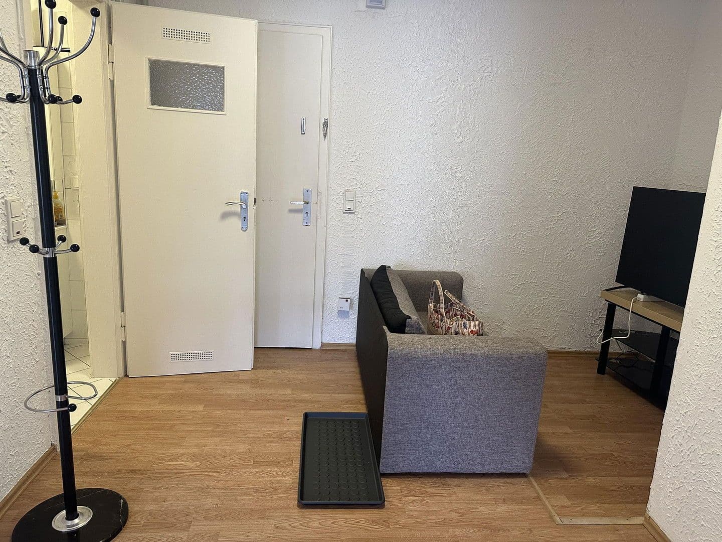 1 bedroom with open-plan kitchen flat to rent, 21 m², Mannheim, Baden-Württemberg 1 bedroom with open-plan kitchen flat to rent, 21 m², Mannheim, Baden-Württemberg